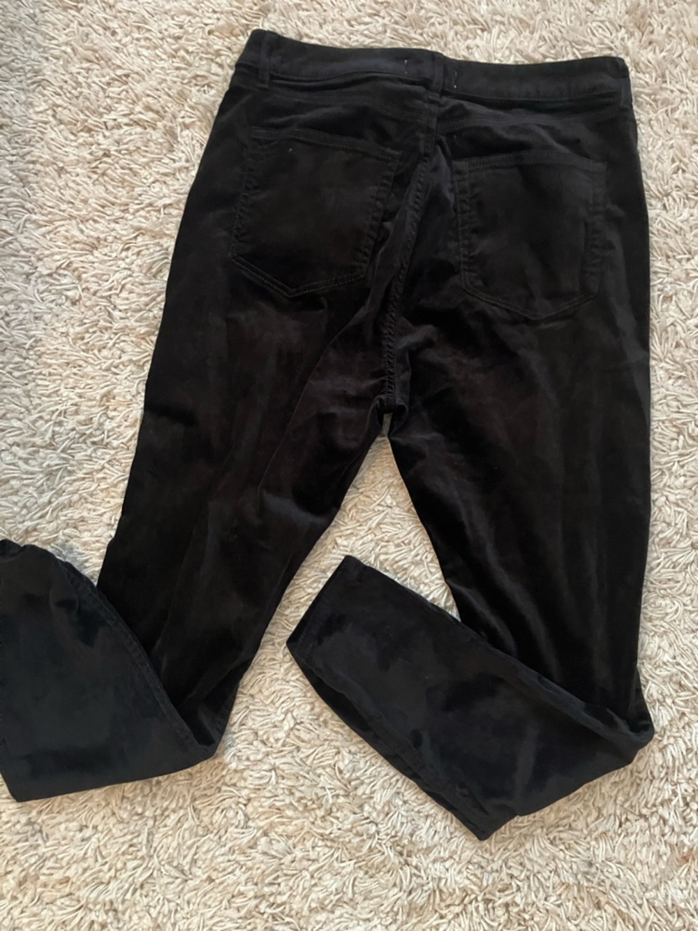 Black Velvet-Look Skinny Pants